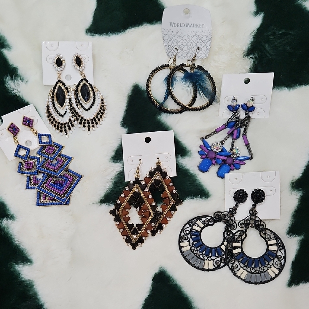 NWT‎ 6 Pairs Pierced Earrings Multicolored Stocking Stuffers